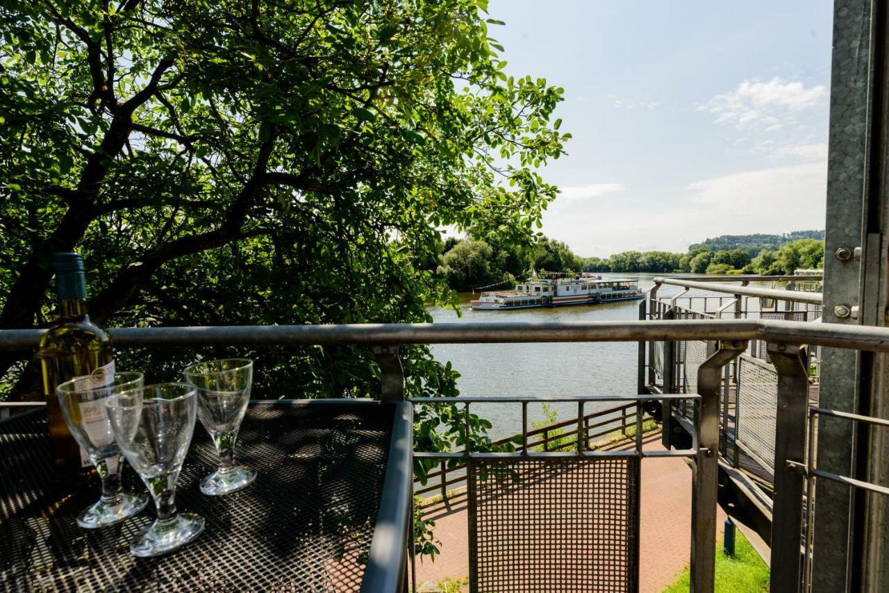 Weserwohnung - Bootshaus Urlaub Am Wasser Hamelin Dış mekan fotoğraf