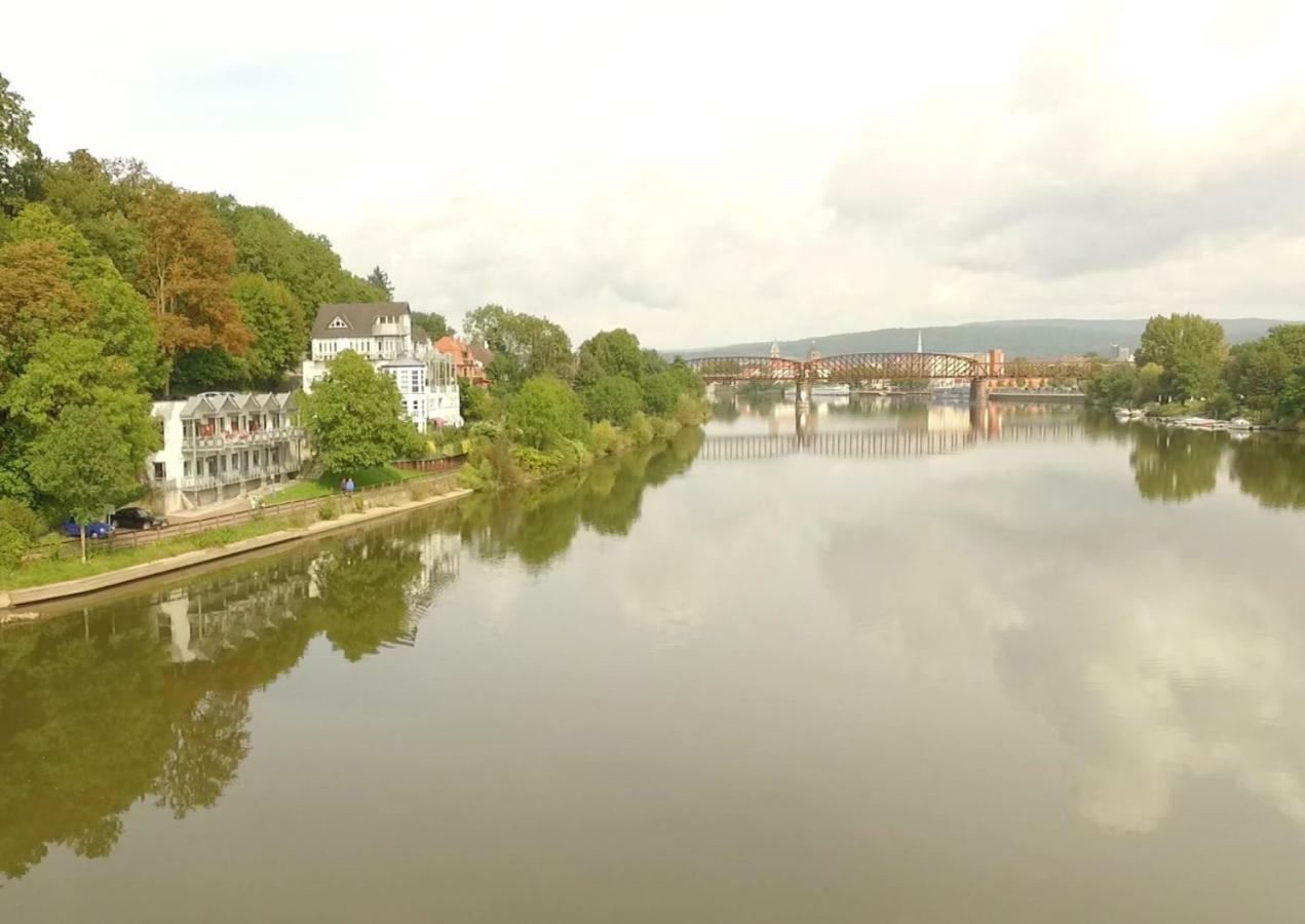 Weserwohnung - Bootshaus Urlaub Am Wasser Hamelin Dış mekan fotoğraf